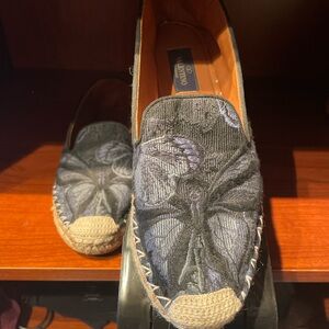 Valentino Women's Navy Embroidered Espadrilles -Size 37